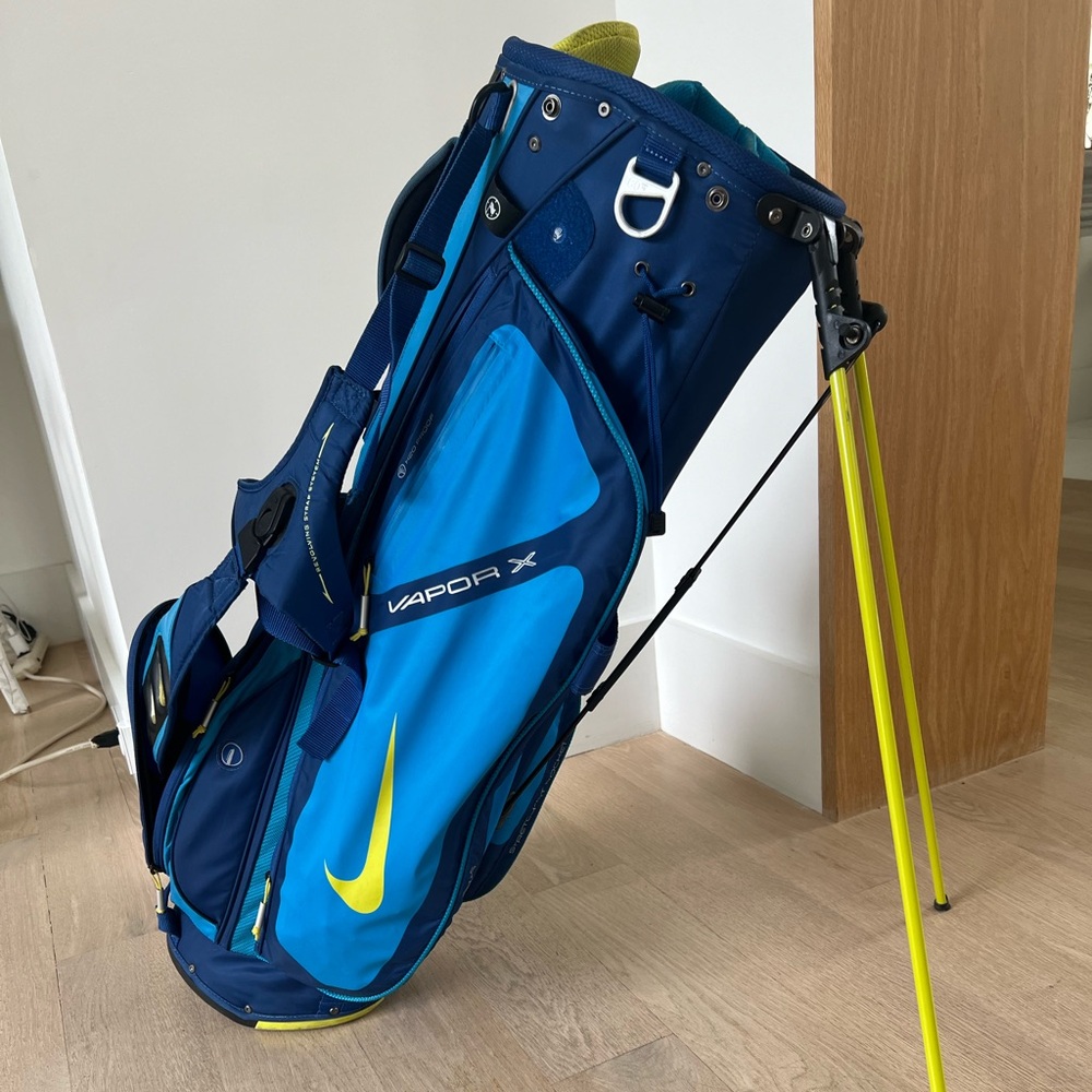 Nike golf bag